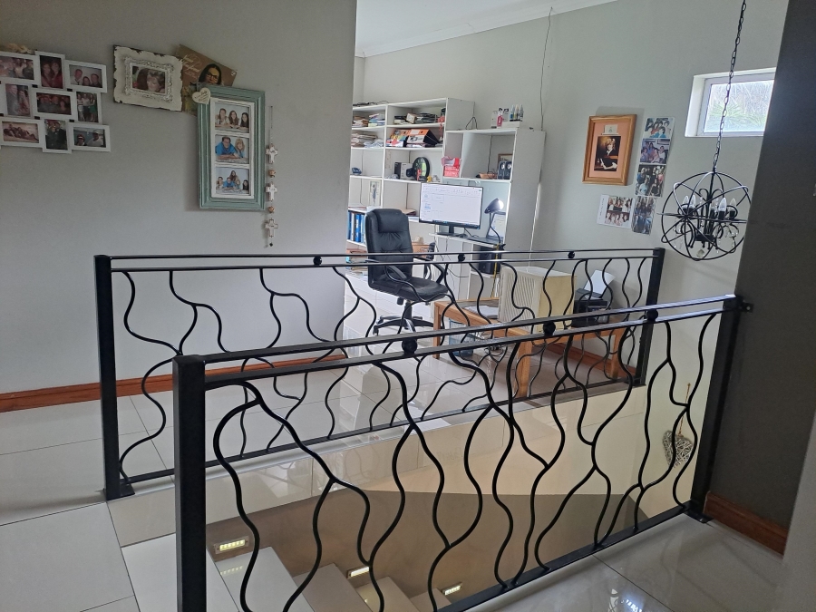 10 Bedroom Property for Sale in Dorchester Heights Eastern Cape